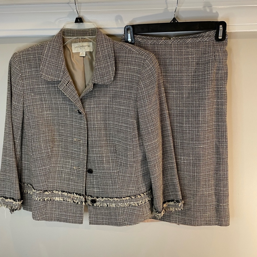 Liz Claiborne Gray Skirt Set Classic Style